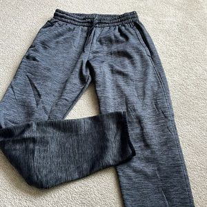 Under Armour men’s size medium coldgear sweatpants